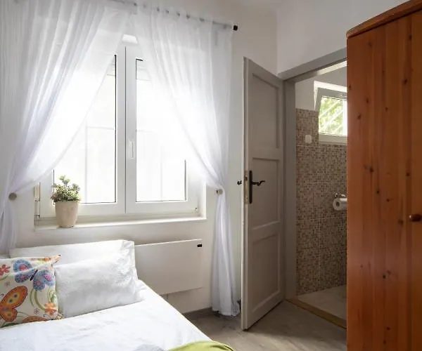 Oliva 8 Fos Balatoni Nyaralo * בלטונקראטיה