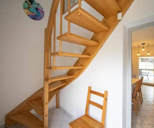 בית נופש Oliva 8 Fos Balatoni Nyaralo *